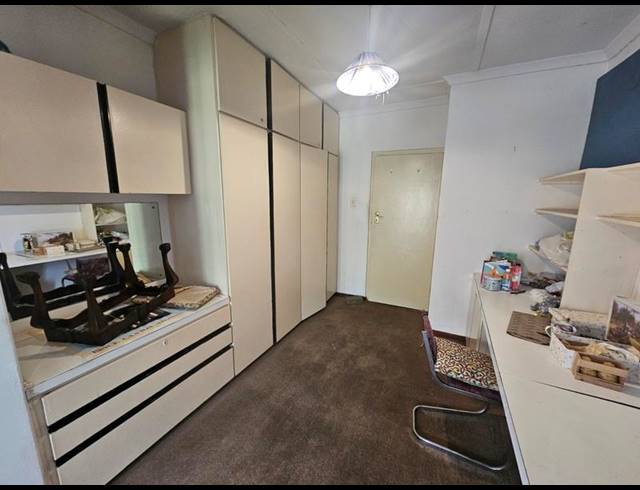 1 BEDROOM PROPERTY TO RENT IN RONDEBOSCH